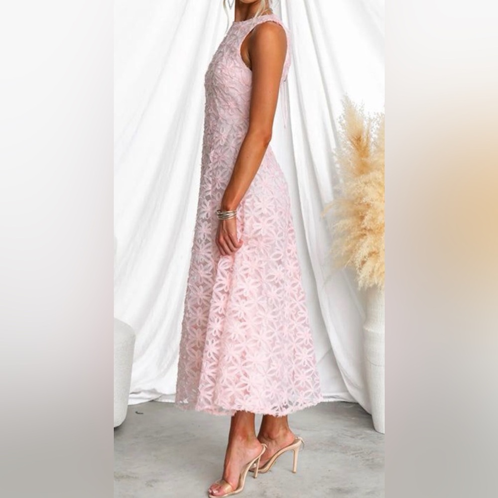 Crewneck Sleeveless Fairy Lace Maxi Swing Dress
